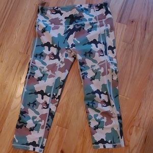 Feed Me, Fight Me Cropped Leggings